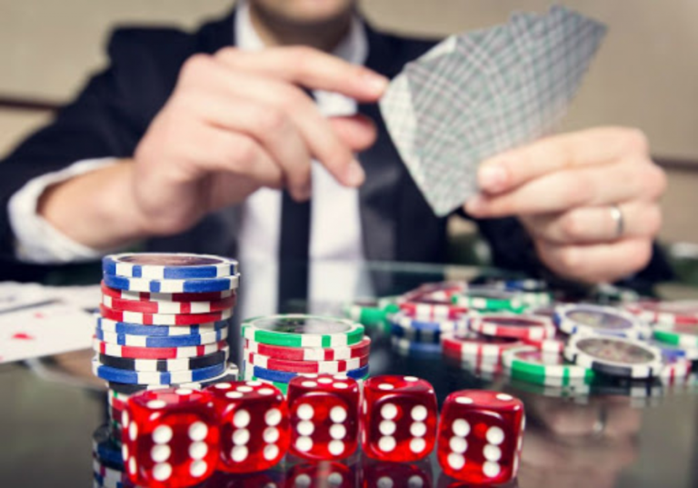 Tổng quát những mẹo chơi Poker giúp bạn tăng tỷ lệ chiến thắng
